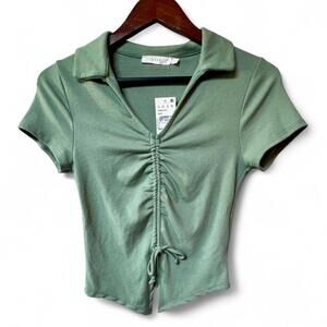 NWT Lush Sage Green Collared Crop Top With Tie Front, Size Small